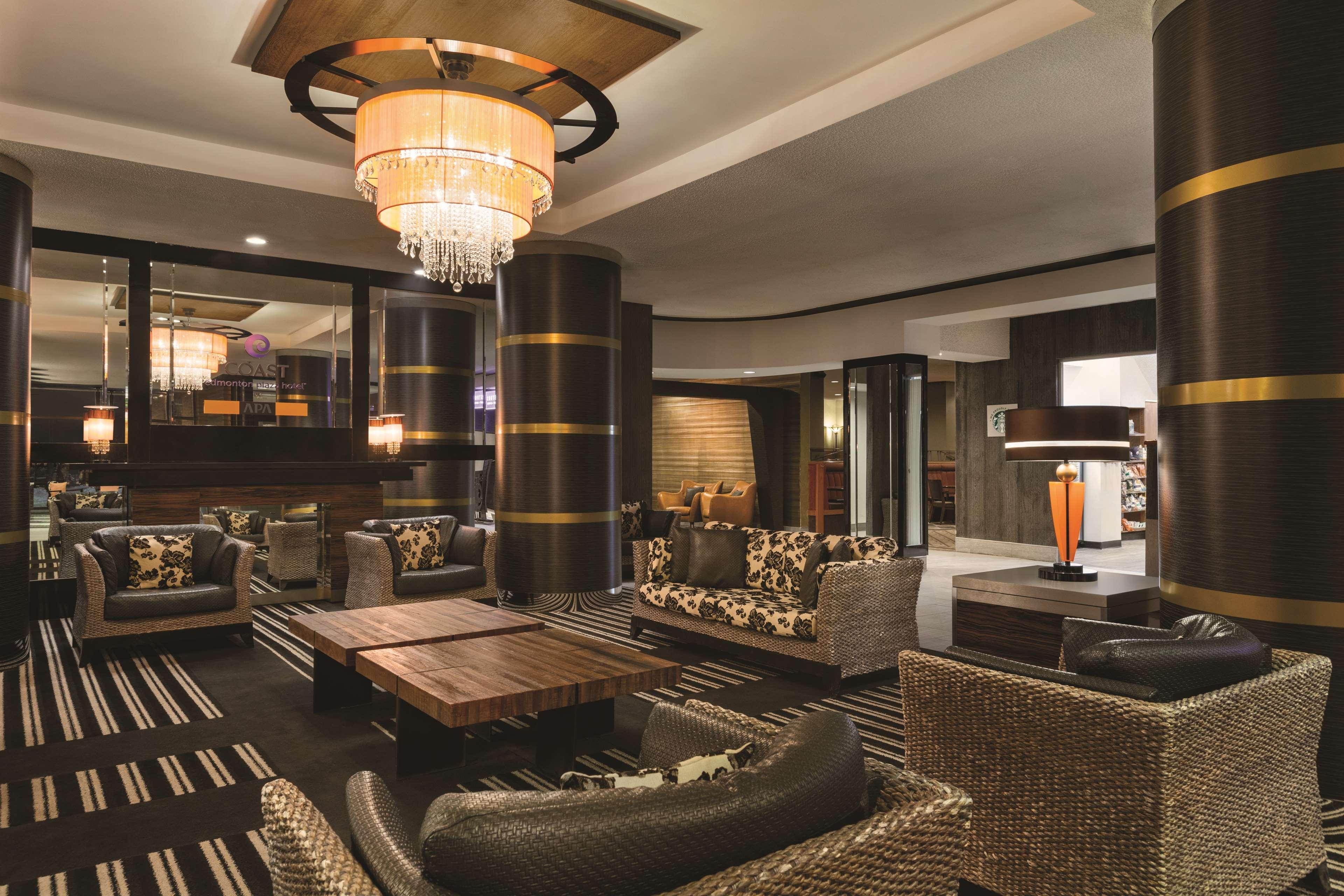 Coast Edmonton Plaza Hotel By Apa Exterior foto